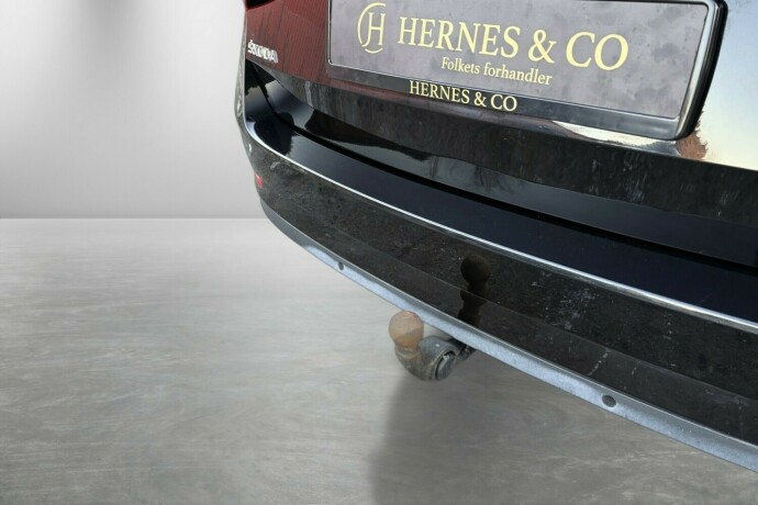 skoda-superb-diesel-2019-big-7