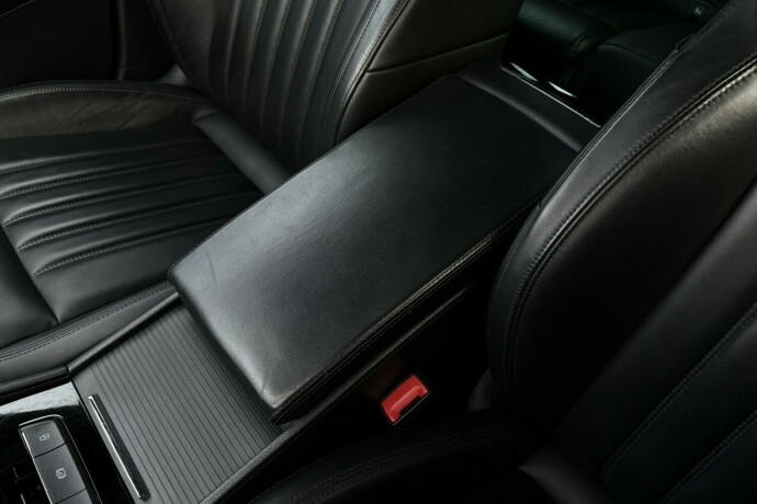 skoda-superb-diesel-2019-big-34