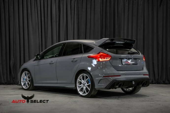 ford-focus-bensin-2016-big-8