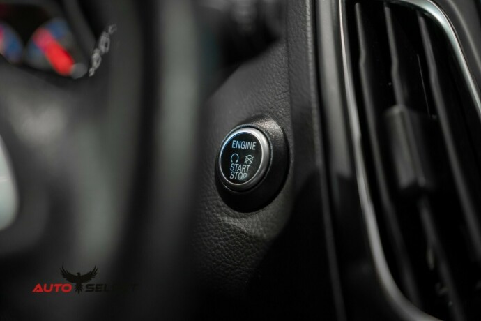 ford-focus-bensin-2016-big-27