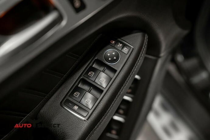 mercedes-benz-gls-diesel-2017-big-36