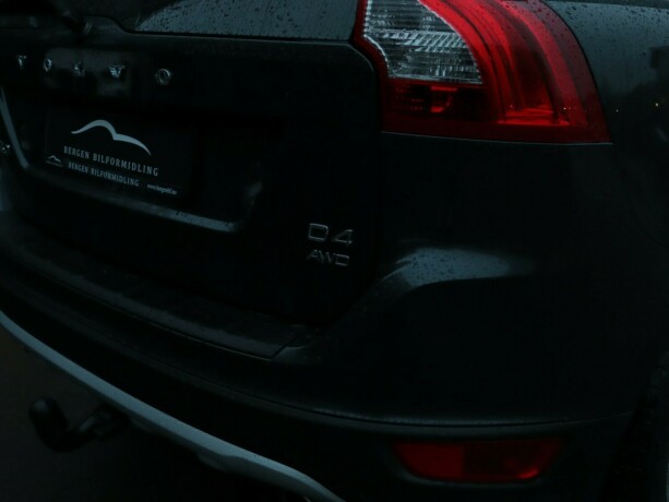 volvo-xc-60-diesel-2013-big-18