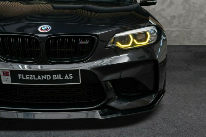 bmw-m2-bensin-2018-big-8