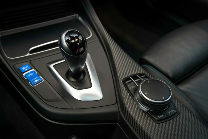 bmw-m2-bensin-2018-big-25