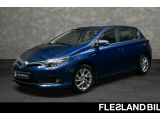 Toyota | Auris | Elektrisitet+bensin | 2016
