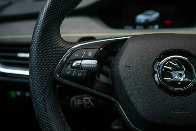 skoda-enyaq-coupe-rs-elektrisitet-2022-big-17