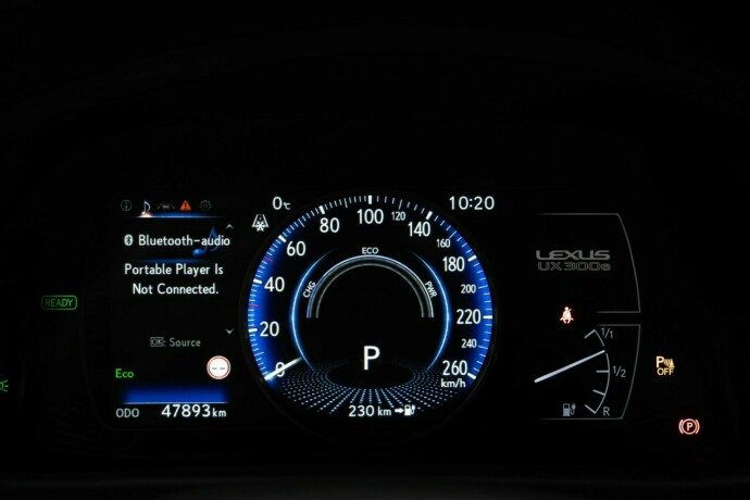 lexus-ux-elektrisitet-2021-big-11