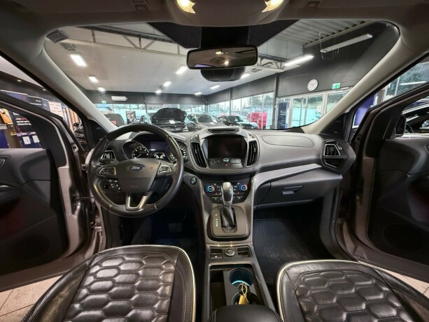 ford-kuga-diesel-2017-big-13