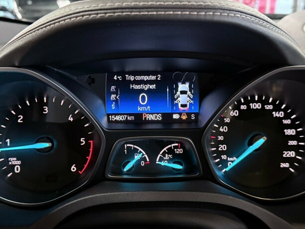 ford-kuga-diesel-2017-big-17