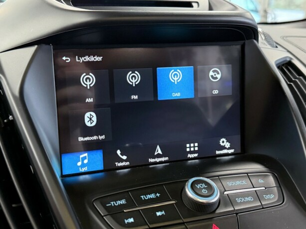 ford-kuga-diesel-2017-big-27