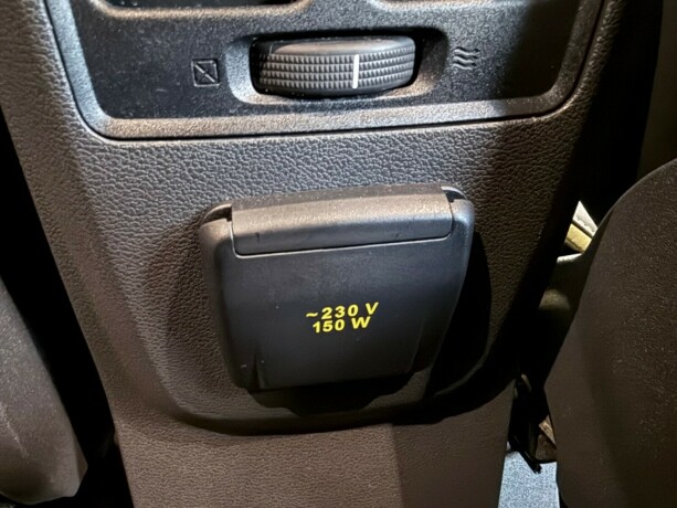 ford-kuga-diesel-2017-big-39