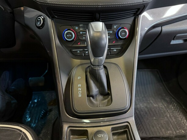 ford-kuga-diesel-2017-big-21