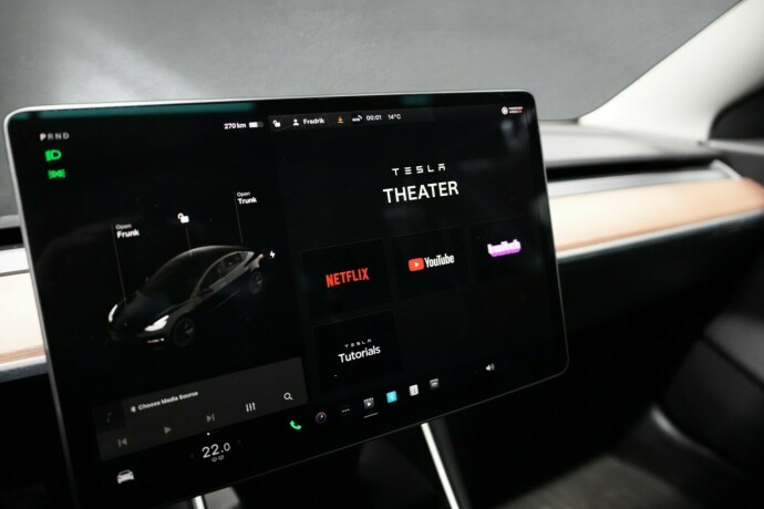 tesla-model-3-elektrisitet-2019-big-11