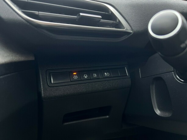 peugeot-3008-elektrisitetbensin-2020-big-24