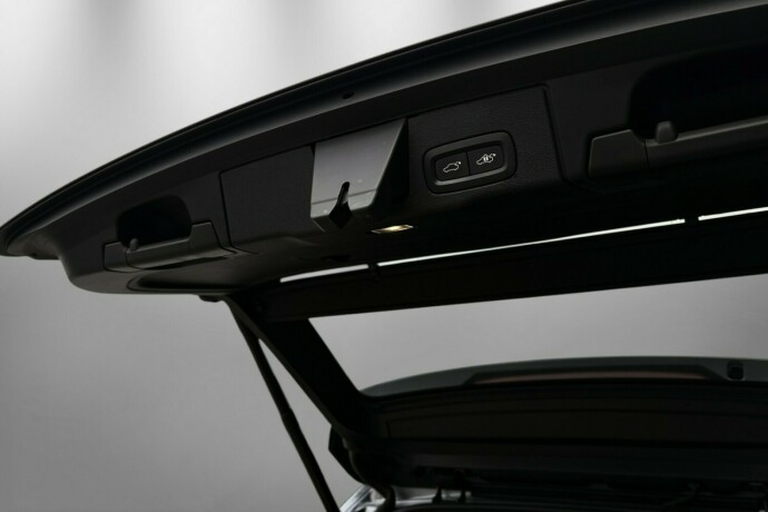 volvo-xc-60-elektrisitetbensin-2021-big-10