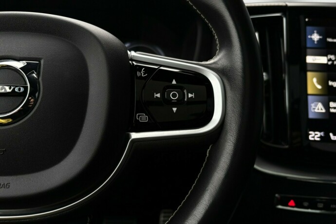 volvo-xc-60-elektrisitetbensin-2021-big-15