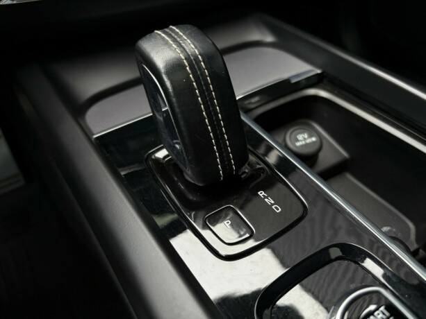 volvo-xc-60-elektrisitetbensin-2021-big-21