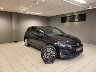 Volkswagen | Golf | Elektrisitet+bensin | 2018
