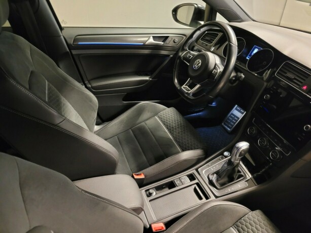 volkswagen-golf-elektrisitetbensin-2018-big-14