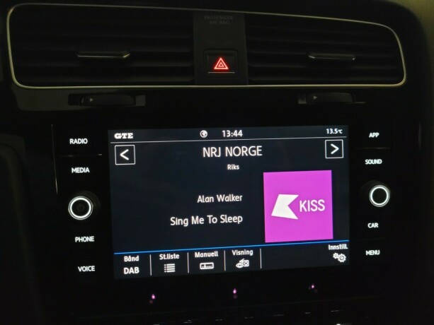 volkswagen-golf-elektrisitetbensin-2018-big-29