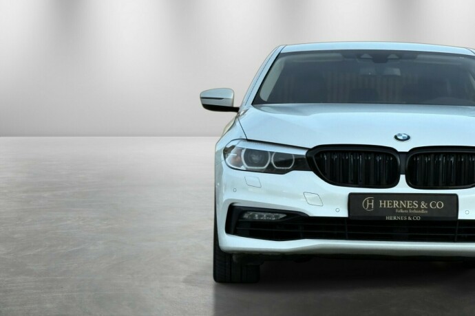 bmw-5-serie-elektrisitetbensin-2017-big-3