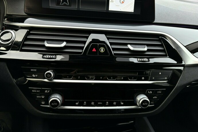 bmw-5-serie-elektrisitetbensin-2017-big-35