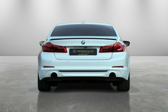 bmw-5-serie-elektrisitetbensin-2017-big-5