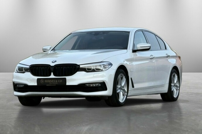 bmw-5-serie-elektrisitetbensin-2017-big-1
