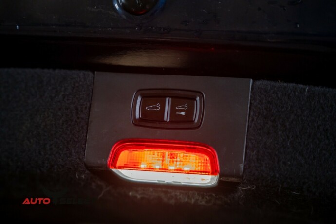 porsche-cayenne-diesel-2015-big-12