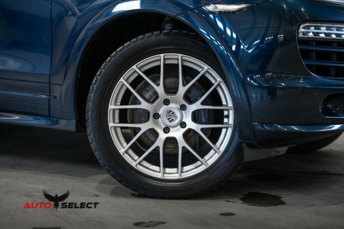 porsche-cayenne-diesel-2015-big-2