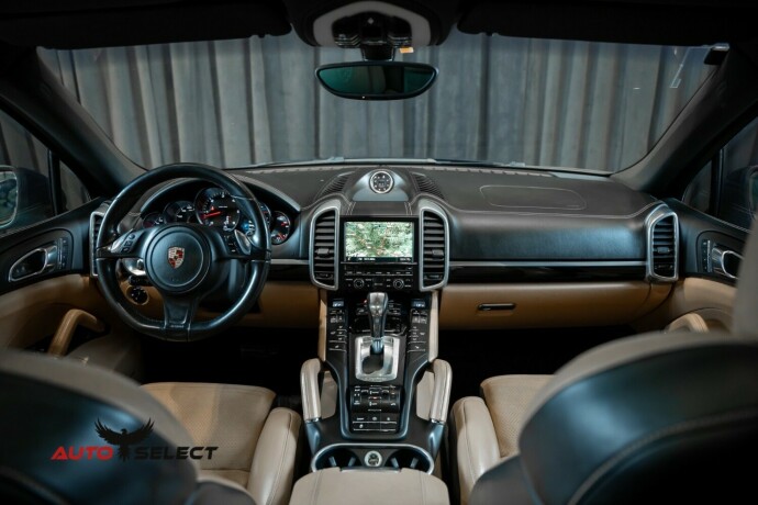 porsche-cayenne-diesel-2015-big-39