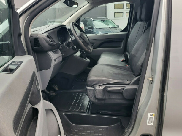 peugeot-expert-diesel-2018-big-15