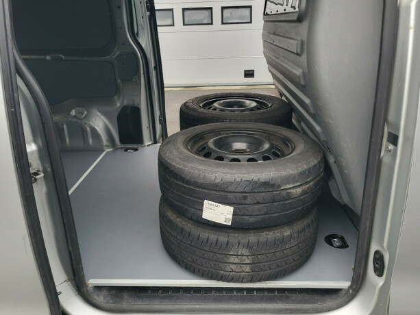 peugeot-expert-diesel-2018-big-10