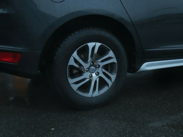 volvo-xc-60-diesel-2013-big-18