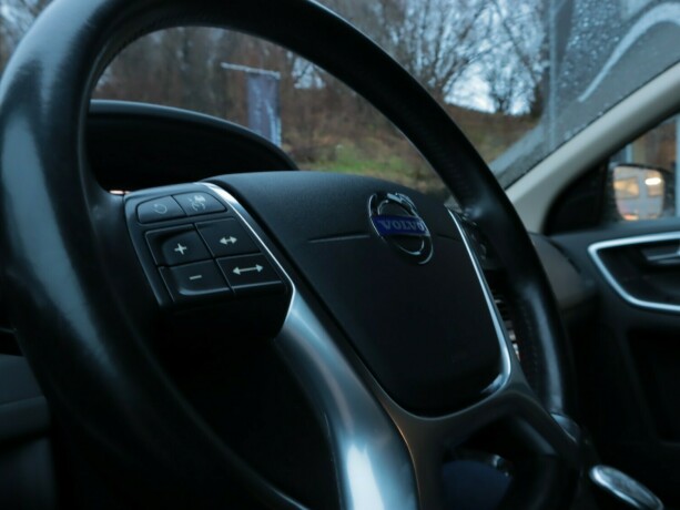 volvo-xc-60-diesel-2013-big-10