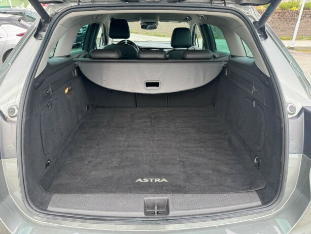 opel-astra-bensin-2017-big-19