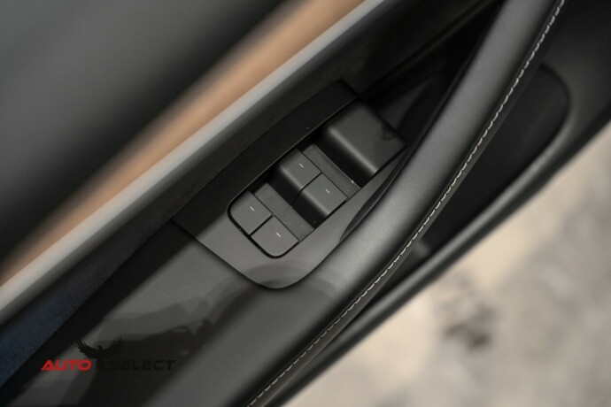 tesla-model-3-elektrisitet-2022-big-24