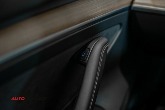 tesla-model-3-elektrisitet-2022-big-23