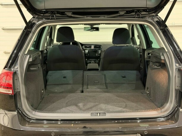 volkswagen-golf-diesel-2014-big-13