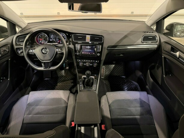 volkswagen-golf-diesel-2014-big-14