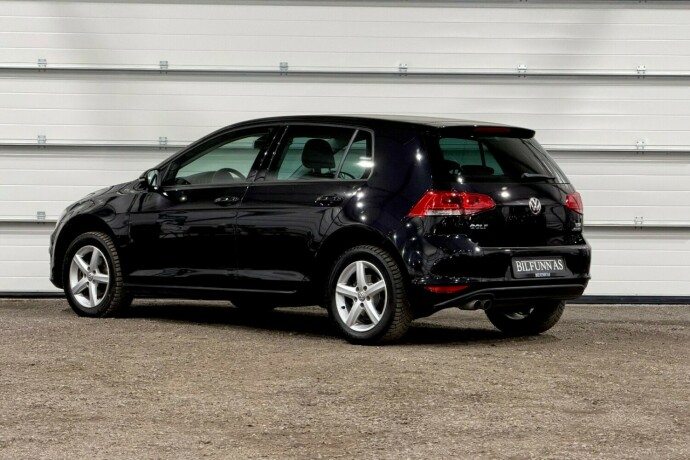 volkswagen-golf-diesel-2014-big-3
