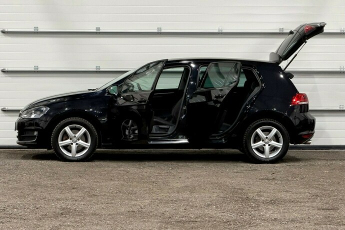 volkswagen-golf-diesel-2014-big-5