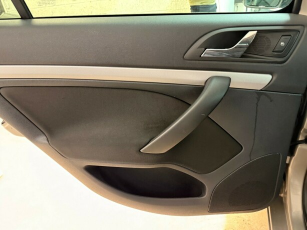 skoda-octavia-diesel-2010-big-14