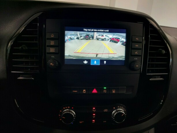 mercedes-benz-vito-diesel-2022-big-28