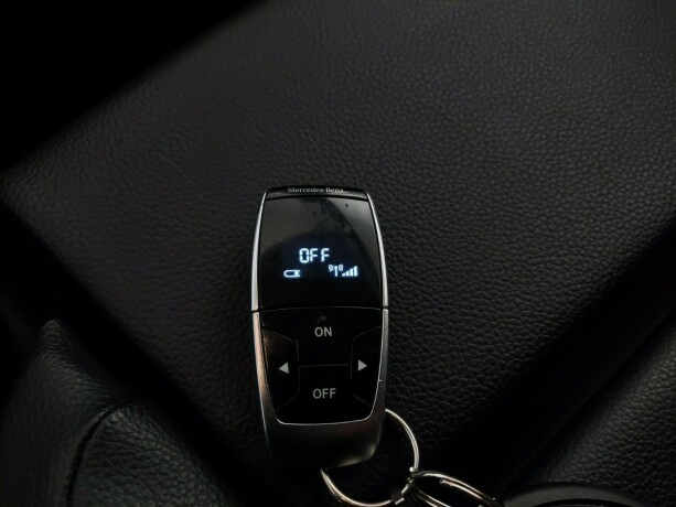 mercedes-benz-vito-diesel-2022-big-30