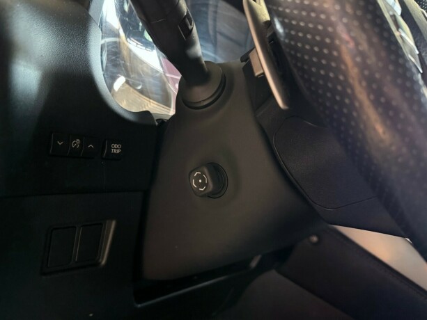 lexus-nx-300h-bensin-2015-big-18