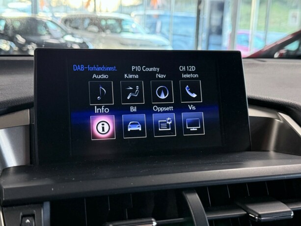 lexus-nx-300h-bensin-2015-big-29