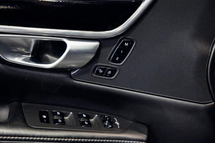 volvo-v90-elektrisitetbensin-2019-big-6