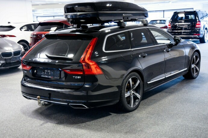 volvo-v90-elektrisitetbensin-2019-big-2