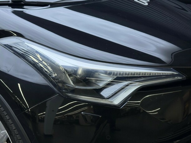 toyota-c-hr-elektrisitetbensin-2018-big-4